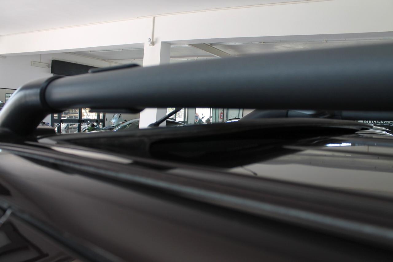 Nissan Navara 3.0 dCi 4 porte Double Cab LE V6