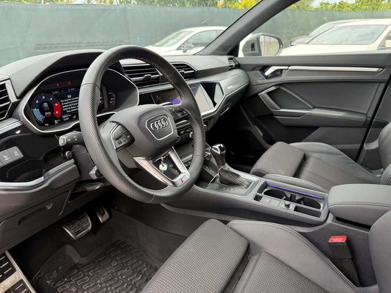 Audi Q3 Sportback S-tronic 35 TDI 2.0 Sline 150cv 2024