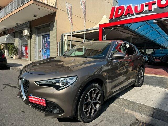 Alfa Romeo Stelvio 2.2 Turbodiesel 210 CV AT8 Q4 Super