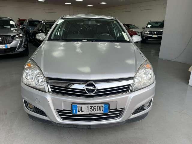 Opel Astra Astra III 2004 5p 1.6 Cosmo 115cv