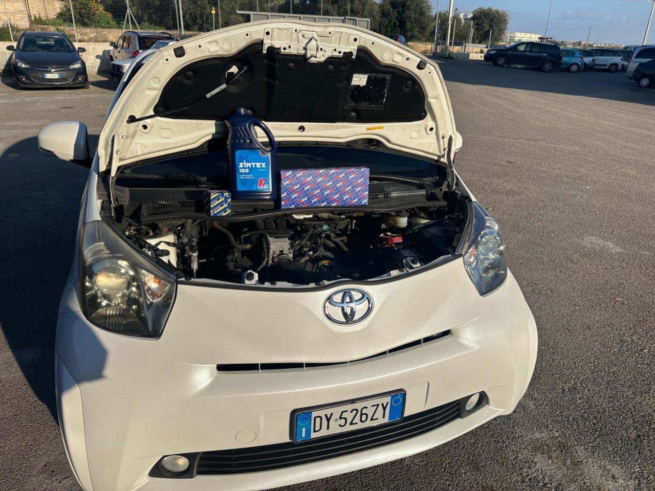 Toyota iQ 1.0 Sol