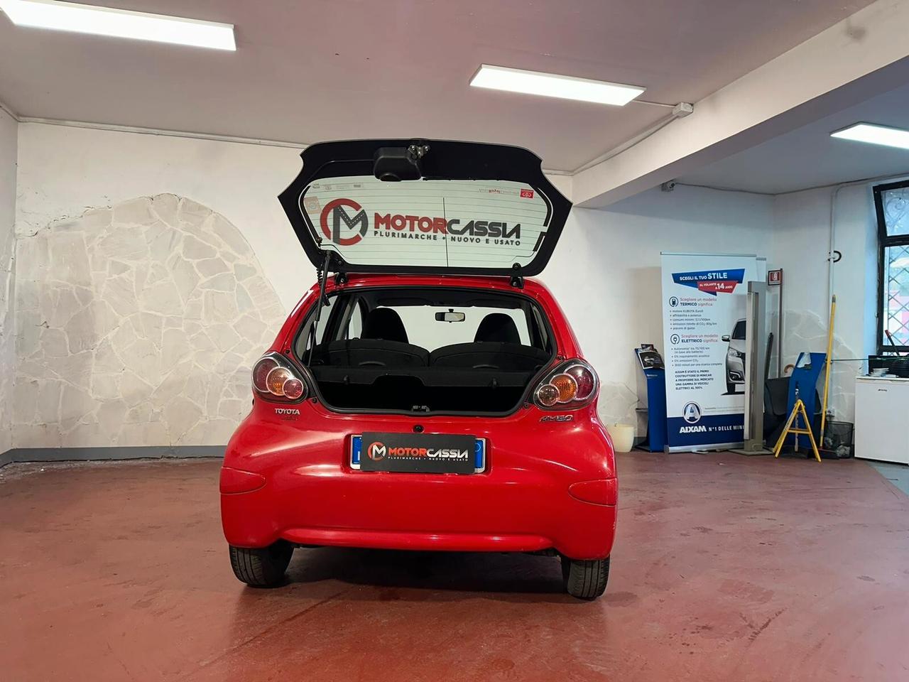 Toyota Aygo 1.0 12V VVT-i 5 porte Cool Soda Connect