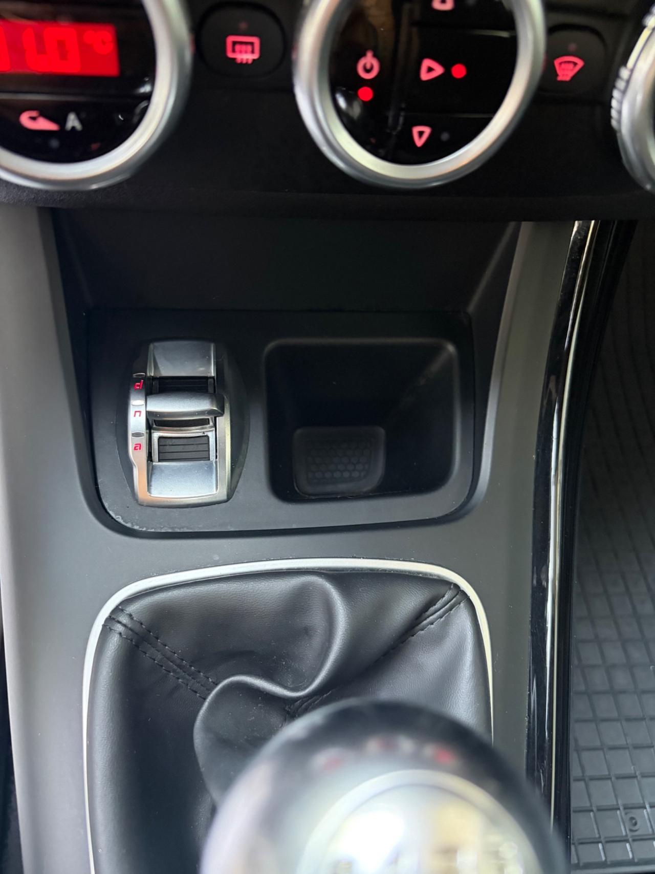 Alfa Romeo Giulietta 1.6 MTJ 105CV POCHI KM 1PROP NORD ITALIA