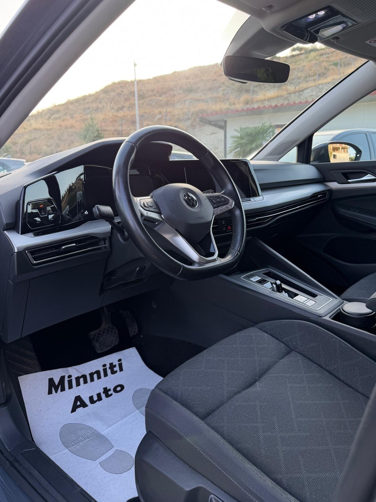 Volkswagen Golf 2.0 TDI 150 CV DSG SCR Life