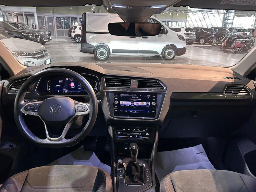 Volkswagen Tiguan 2.0 TDI SCR Elegance DSG