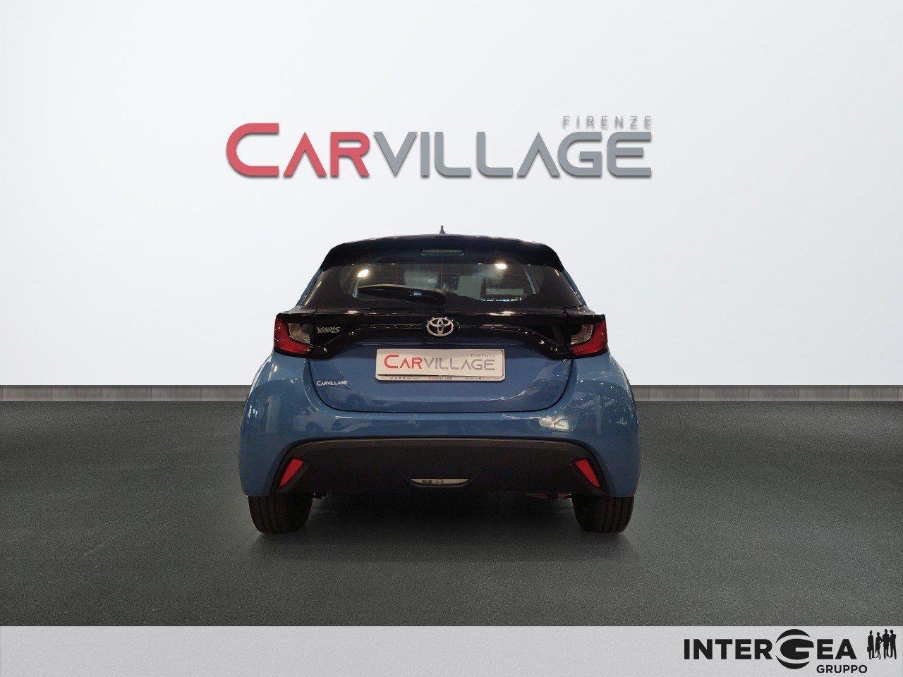 TOYOTA Yaris 1.0 Trend