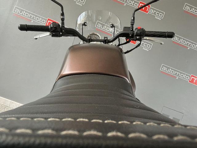 MOTO GUZZI V7 STONE