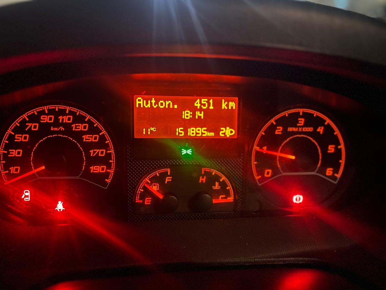 Peugeot Boxer 2.0 Diesel 130 CV - 3 Posti