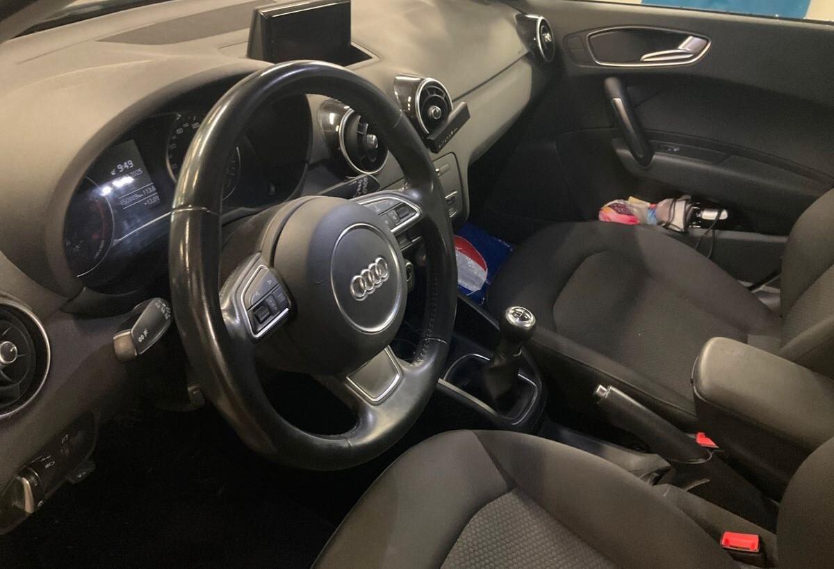 Audi A1 SLINE 1,6TDI 115CV