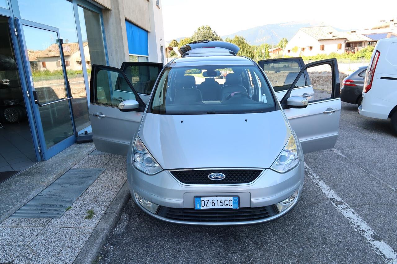 Ford Galaxy 2.0 TDCi 140 CV Titanium