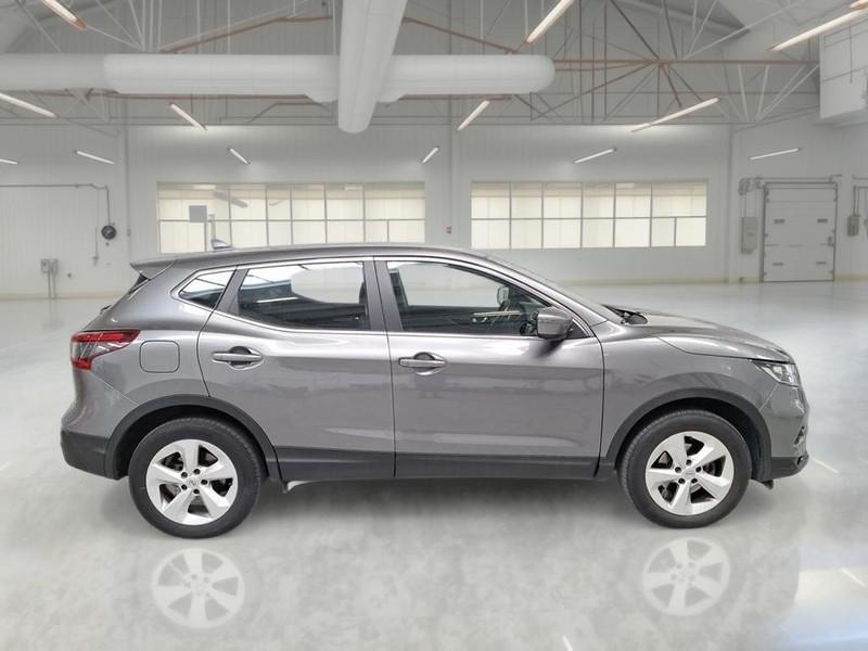 NISSAN QASHQAI 1.3 DIG-T 140 Business