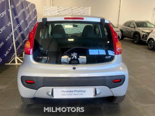 PEUGEOT 107 1.0 68CV 5p. Urban Move