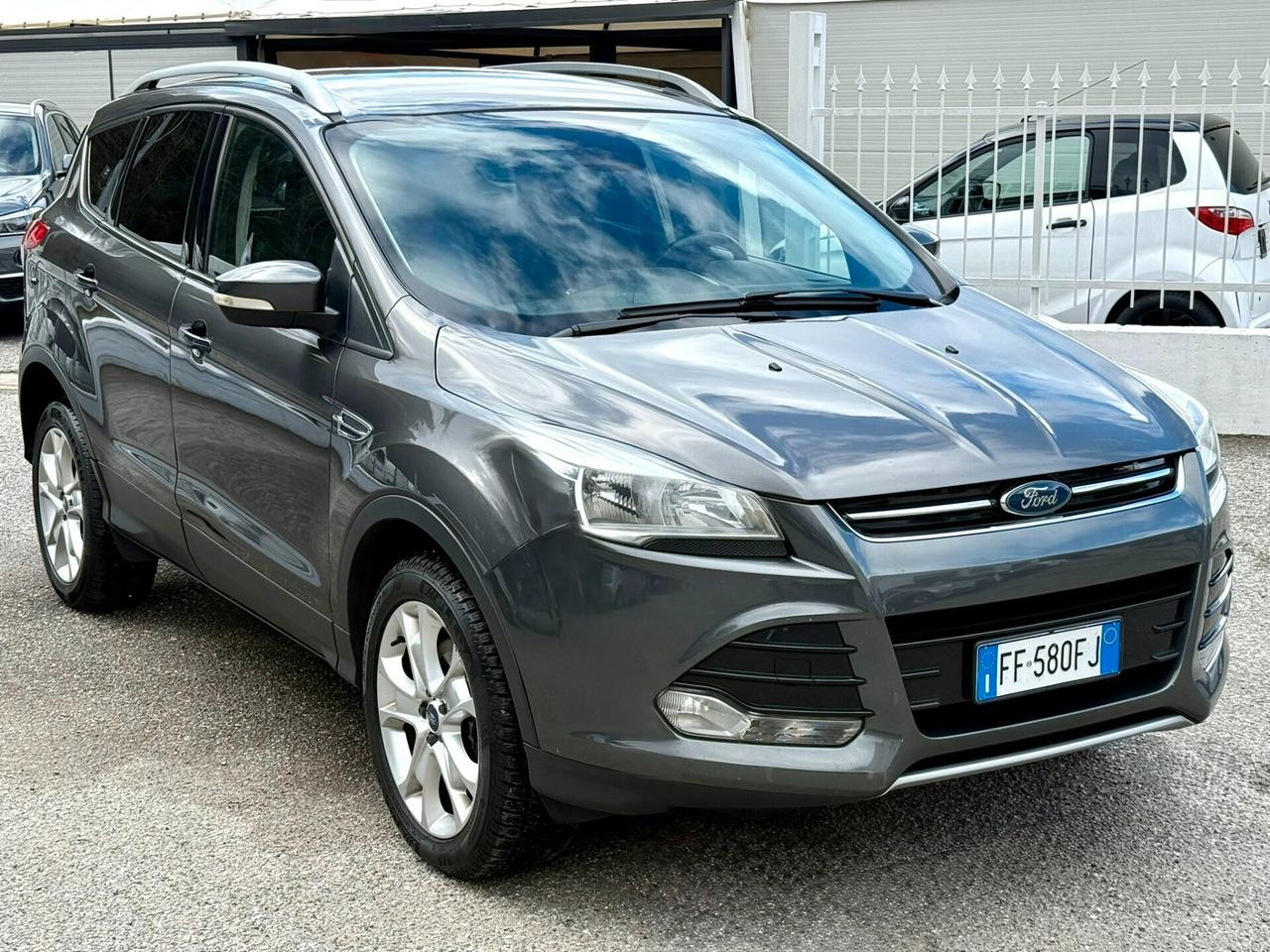 Ford Kuga 2.0 TDCI 150 CV S&S 4WD Titanium