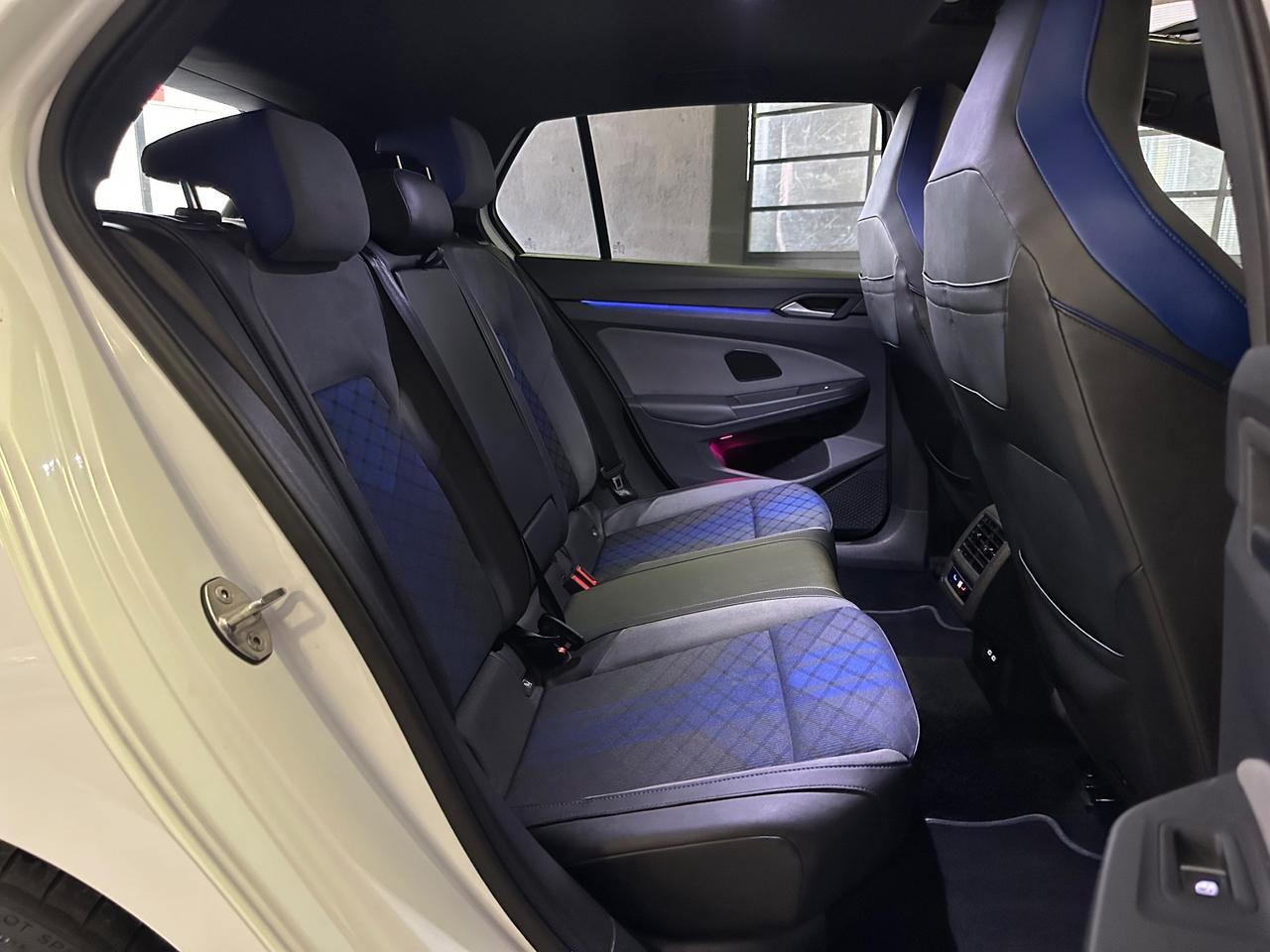 Volkswagen Golf 2.0 TSI R DSG 4Motion