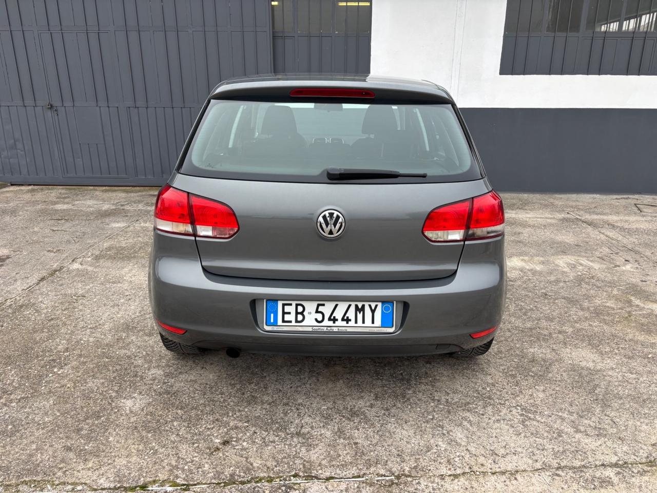 Volkswagen Golf 1.6 TDI. Garanzia 12 mesi