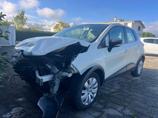 RENAULT Captur 1.5 dCi 8V
