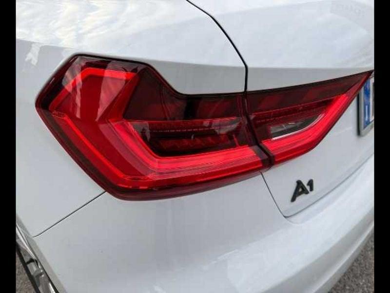 Audi A1 II 2019 Sportback SB 30 1.0 tfsi Admired