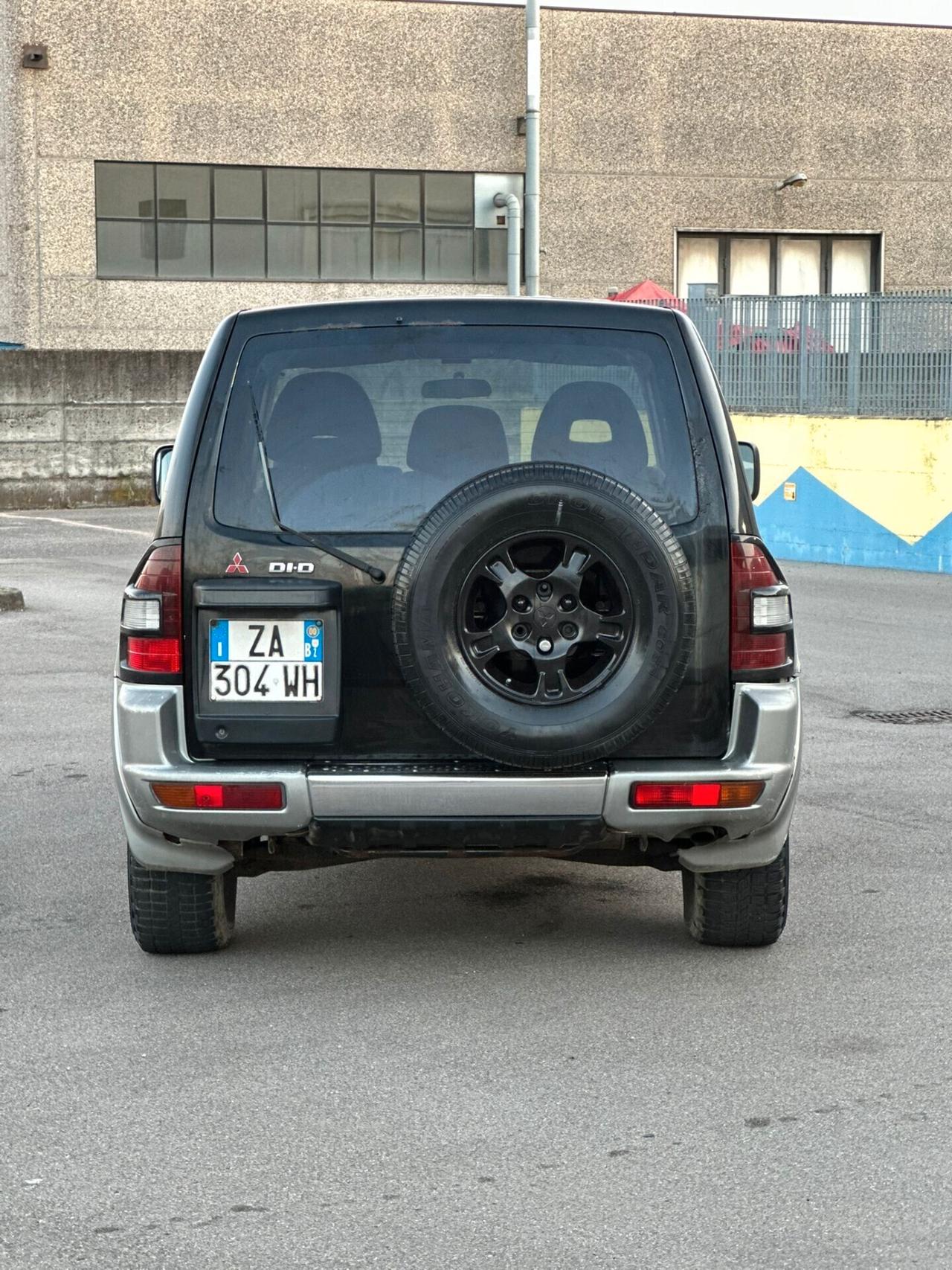 Mitsubishi Pajero 3.2 16V DI-D 3p. GLX