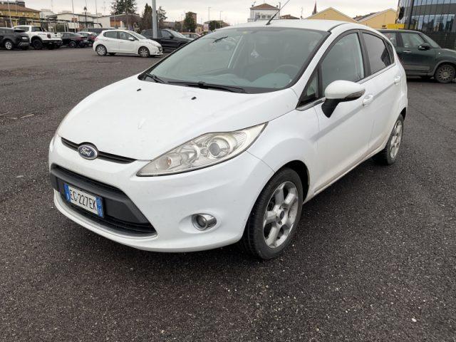 FORD Fiesta 1.4 5 porte Bz.- GPL Titanium