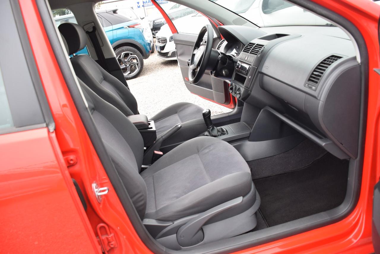Volkswagen Polo 1.4TDI 80CV 5p. Comfortline CLIMA OK NEOPATENTATI