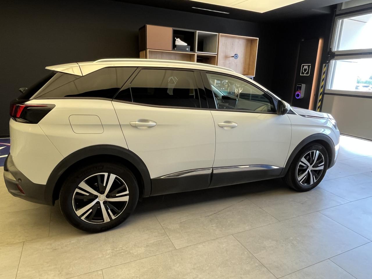 PEUGEOT 3008 II - 3008 1.6 bluehdi Business s&s 120cv eat6