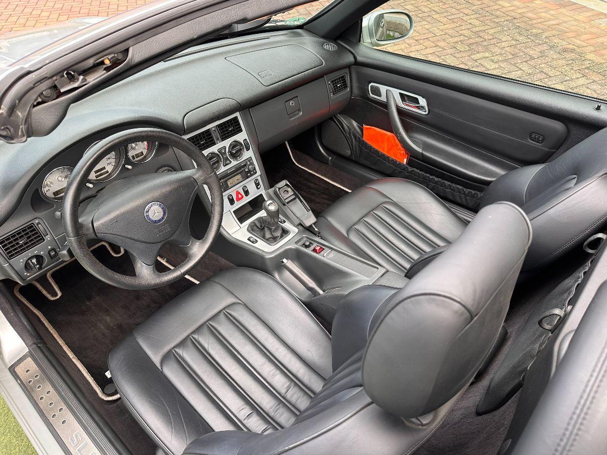 SLK 200 Kompressor Final Edition - UNICO PROPRIETARIO!! - SERVICE MERCEDES- ECCELLENTI CONDIZIONI - TUTTA ORIGINALE - SEDILI RISCALDATI -