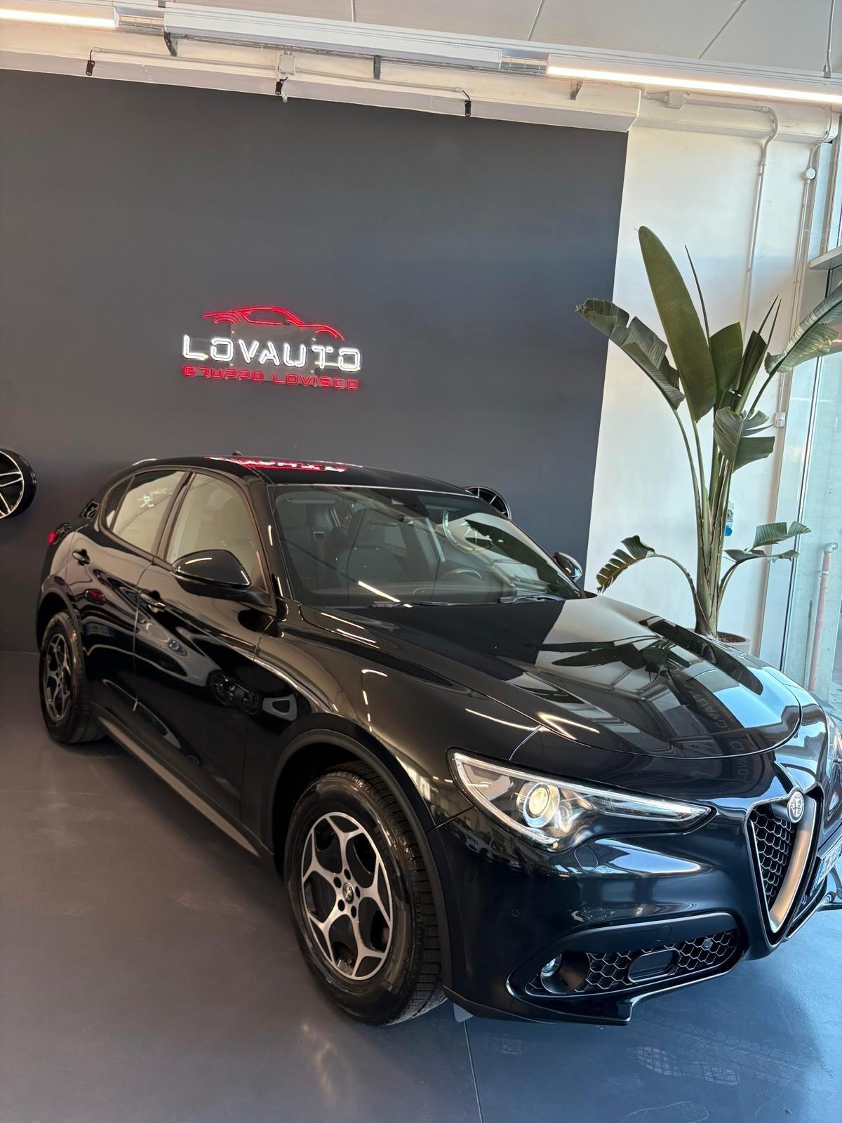 Alfa Romeo Stelvio 2.2 Turbodiesel 160 CV AT8 RWD Super Business