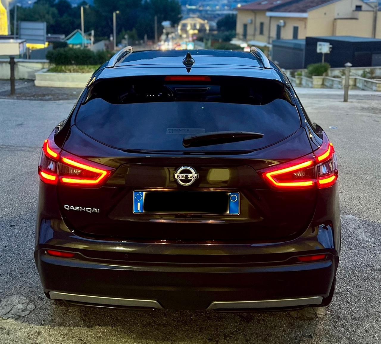 Nissan Qashqai 1.5 dCi Cambio Automatico Tekna Acc.Permute