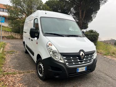 RENAULT Master master T35 2.3 dci 130cv L2H2 E6