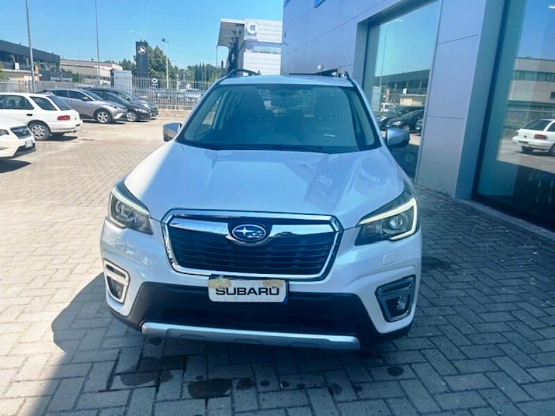 Subaru Forester 2.0 e-Boxer MHEV CVT Lineartronic Premium - Unico propietario -