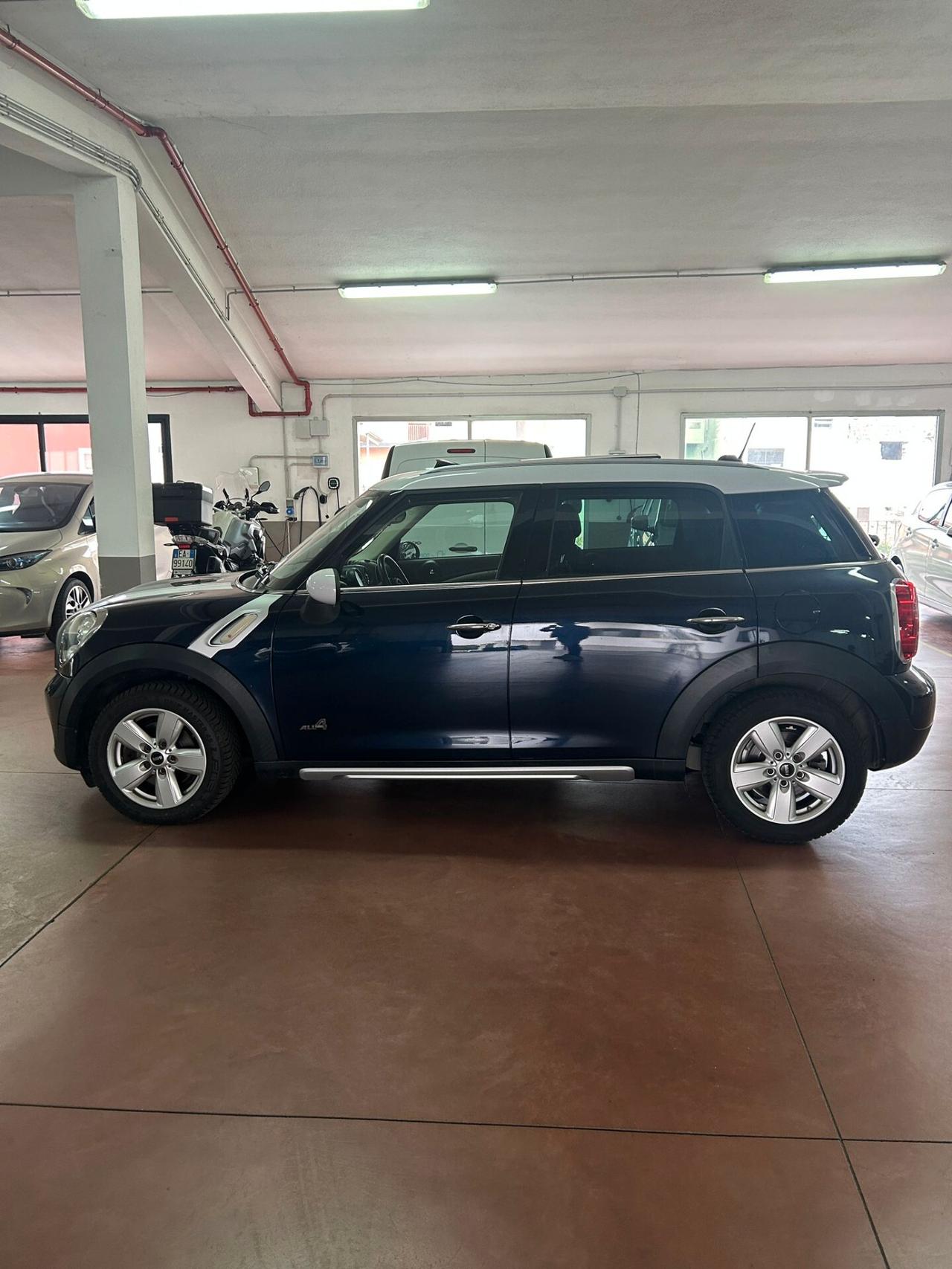 Mini Cooper D Countryman 2.0 ALL4 Automatica