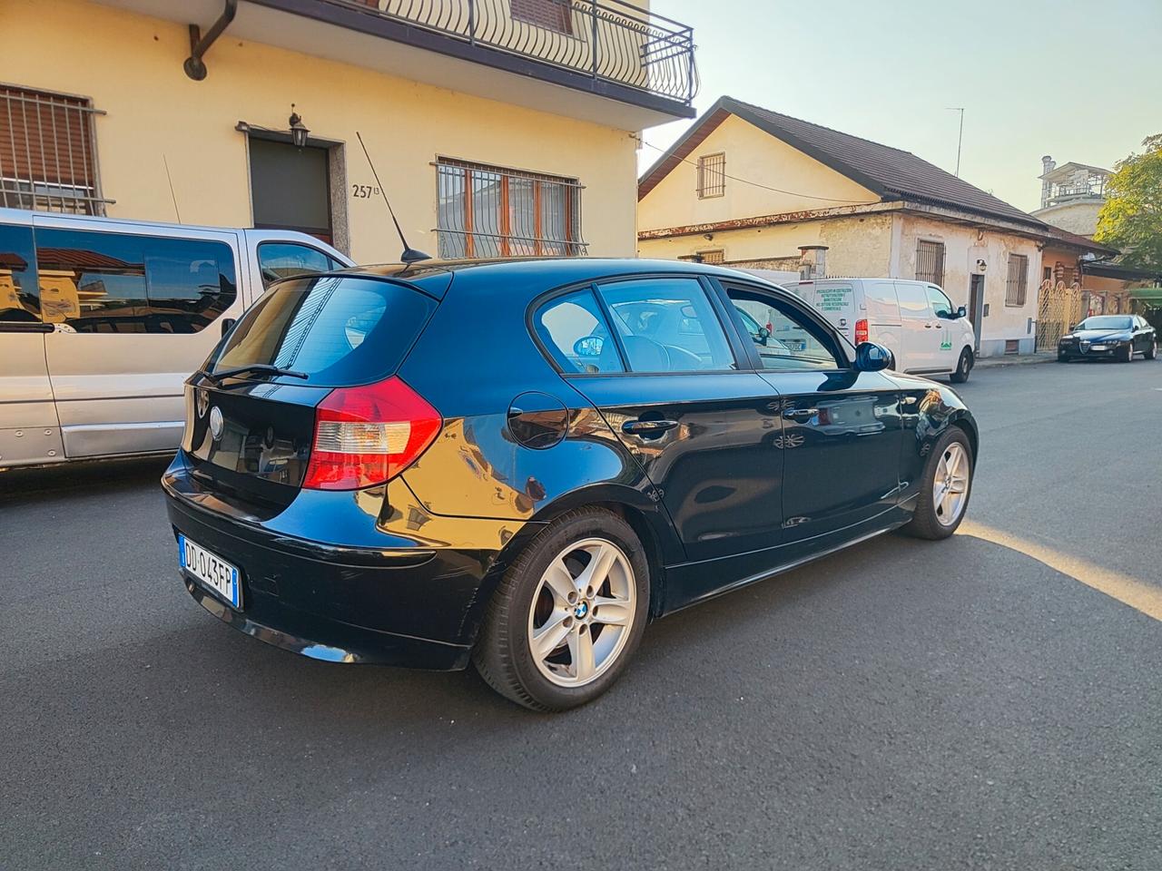 Bmw 116 5 porte benzina
