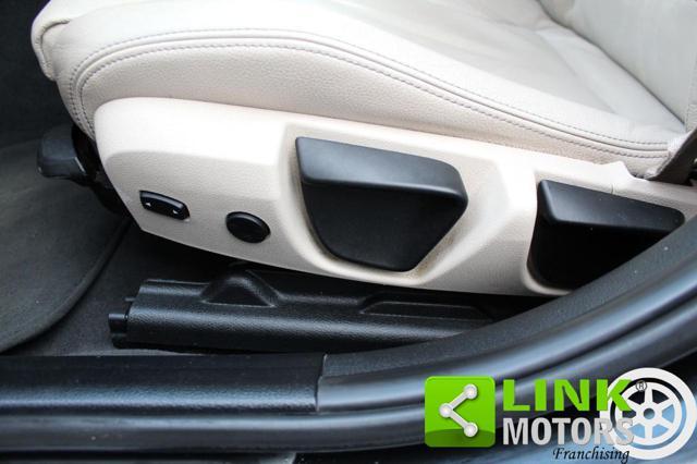 BMW 320 d Touring Msport con tettuccio panoramico