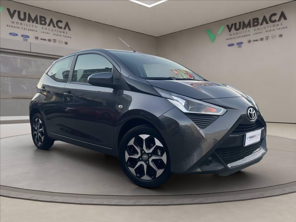 TOYOTA Aygo 5p 1.0 Lounge connect my14 del 2021