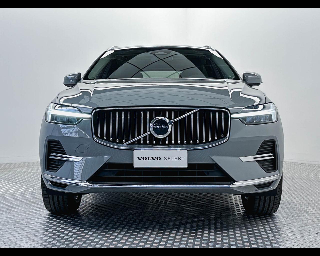 VOLVO XC60 (2017-->) - XC60 T6 Plug-in hybrid AWD automatico Plus Bright