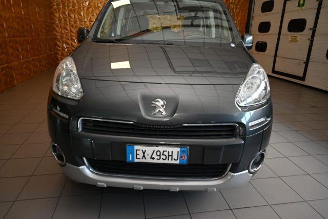 PEUGEOT Partner TEPEE 1.6 HDI 92CV STYLE TETTO ISOFIX 5POSTI NUOVO