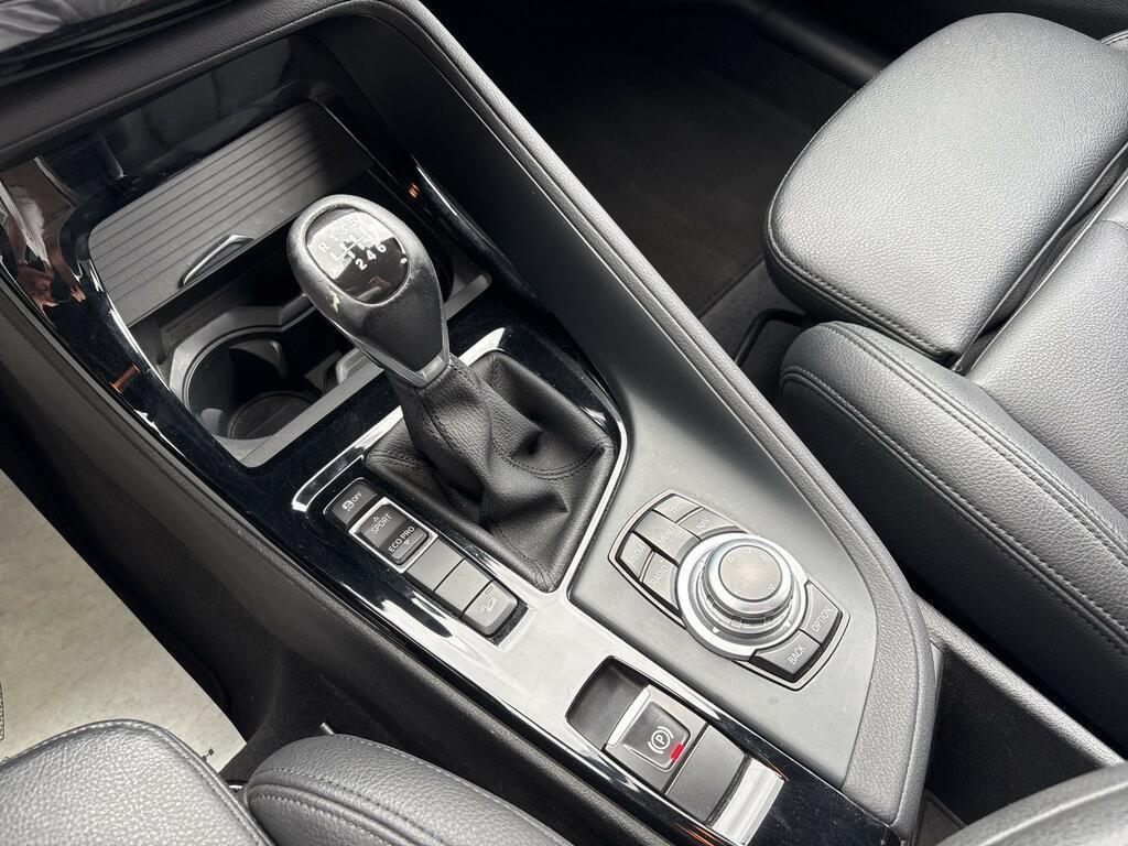 BMW X1 18 d Advantage xDrive