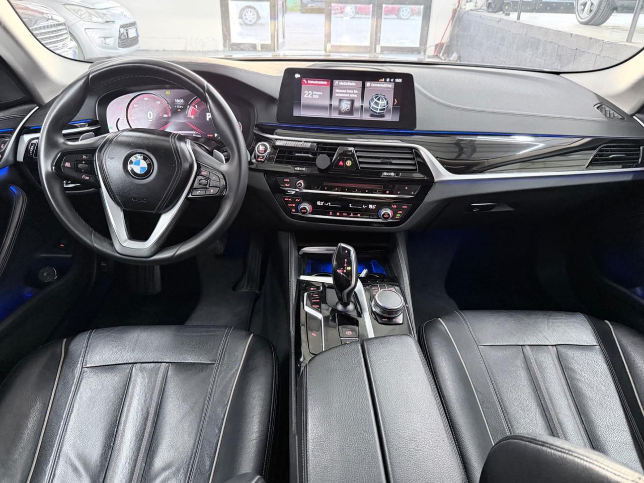 BMW 520d 190CV AUTOMATICO Touring Luxury-Line EURO 6 C GARANZIA