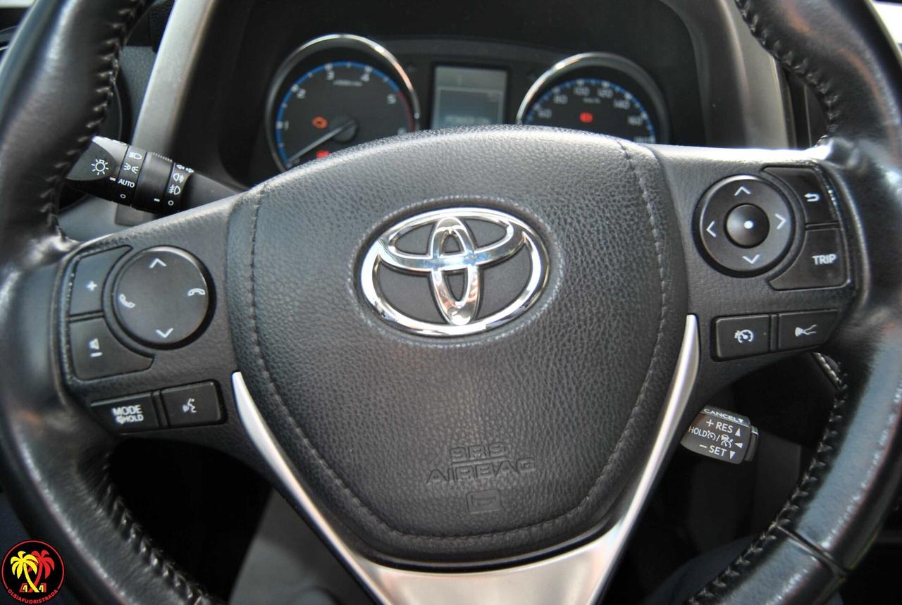 Toyota RAV 4 RAV4 2.0 D-4D 2WD Lounge