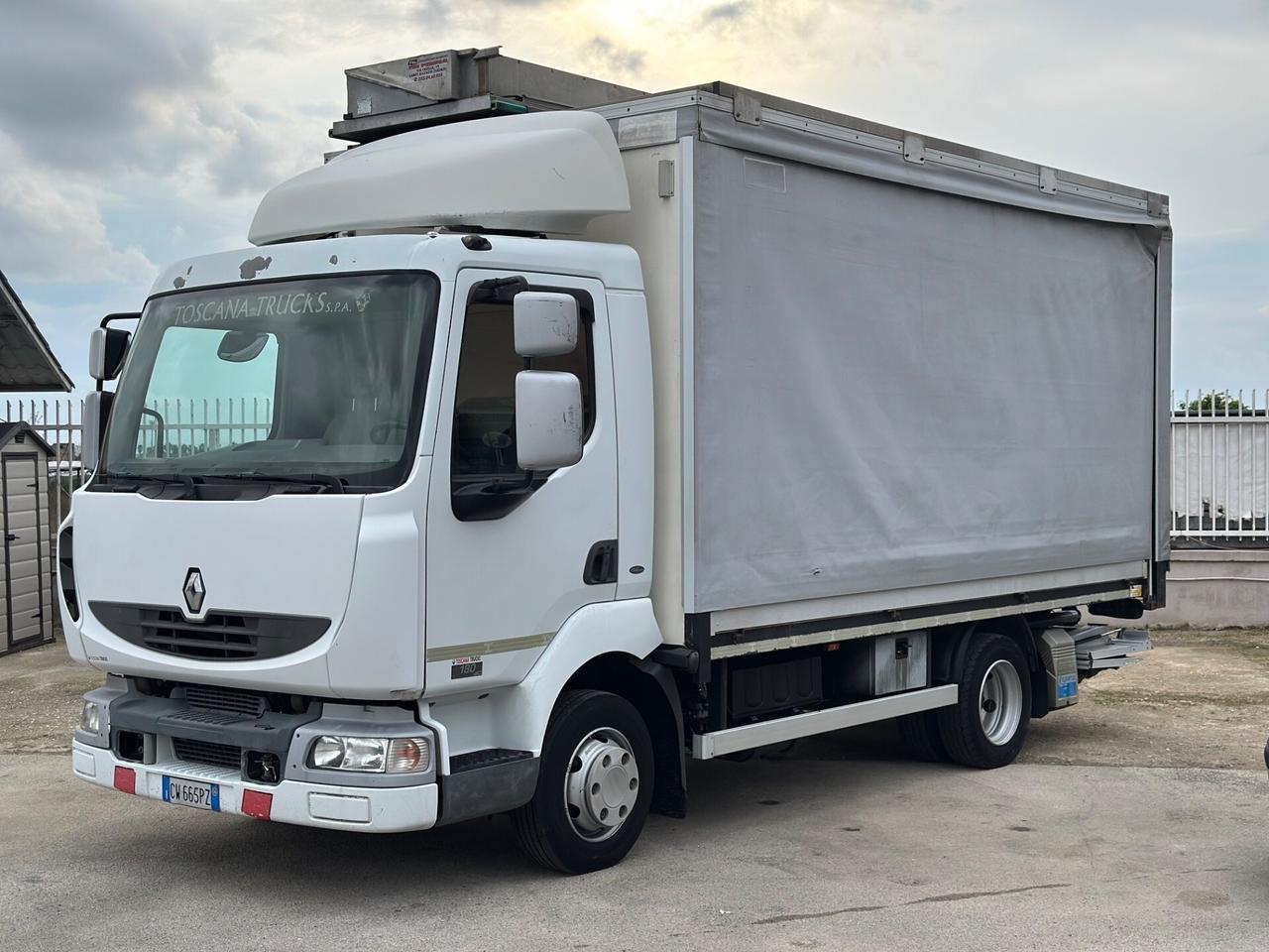 Renault Trucks 2006 ALLS. NEGOZIO pedana elettrica