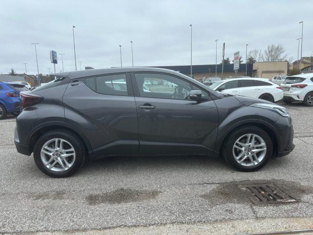 TOYOTA C-HR 1.8 Hybrid E-CVT Active