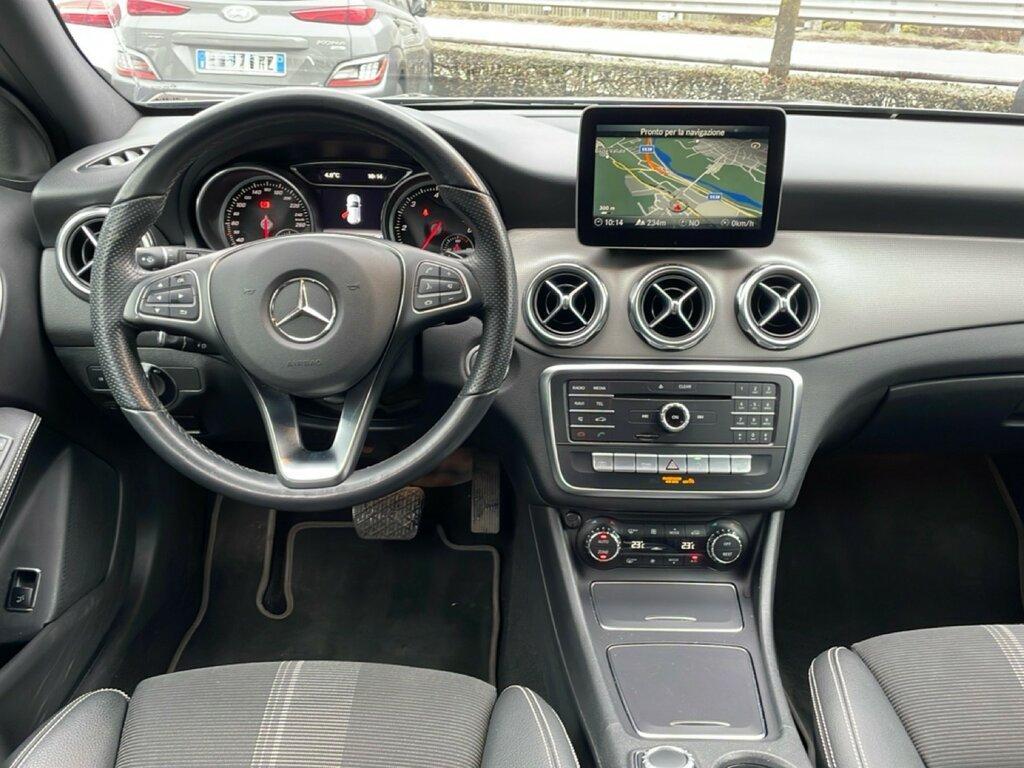 Mercedes GLA 200 200 D Sport 4Matic 7G-DCT