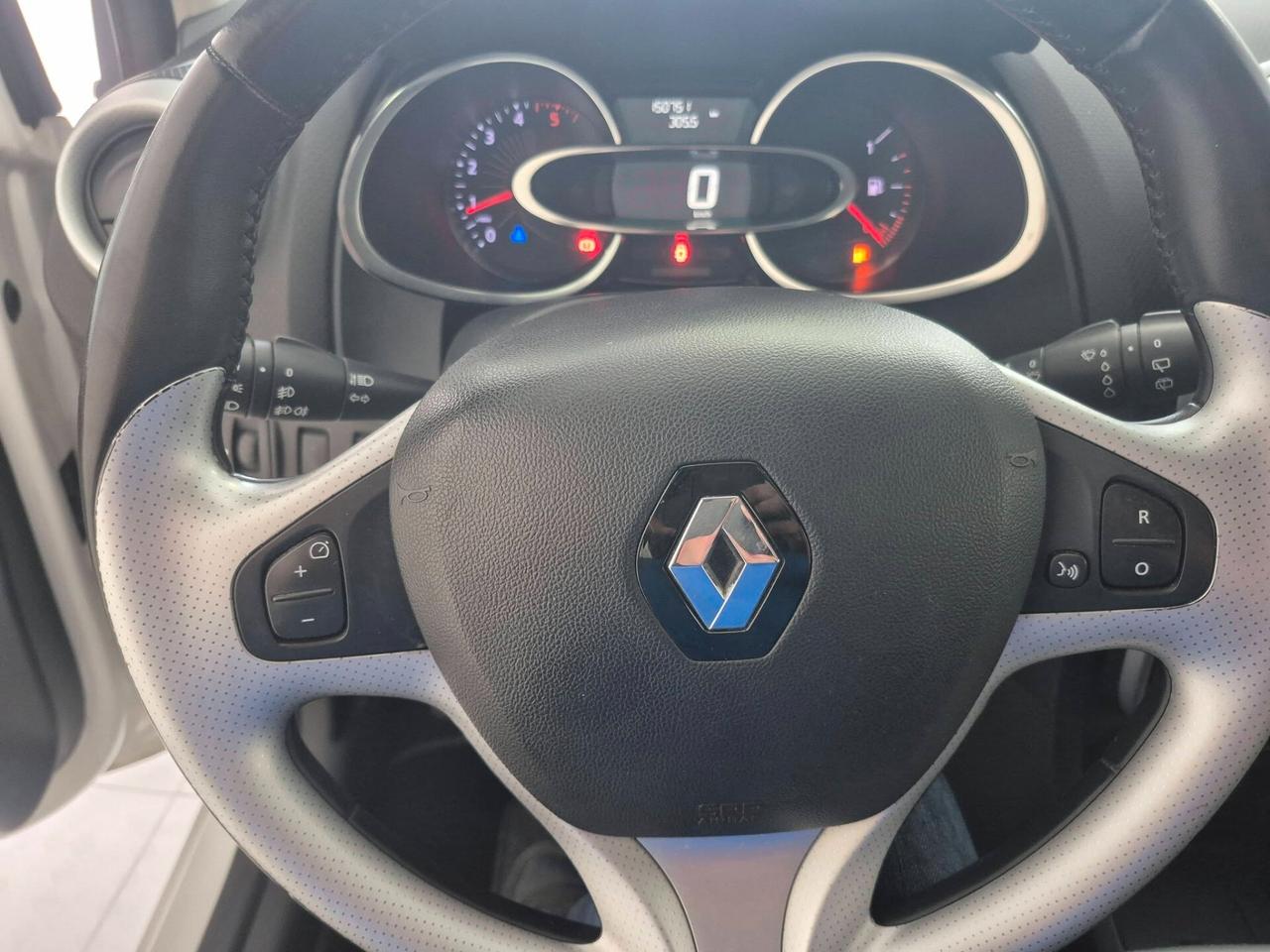 Renault Clio dCi 8V 75 CV Start&Stop 5 porte Energy Duel