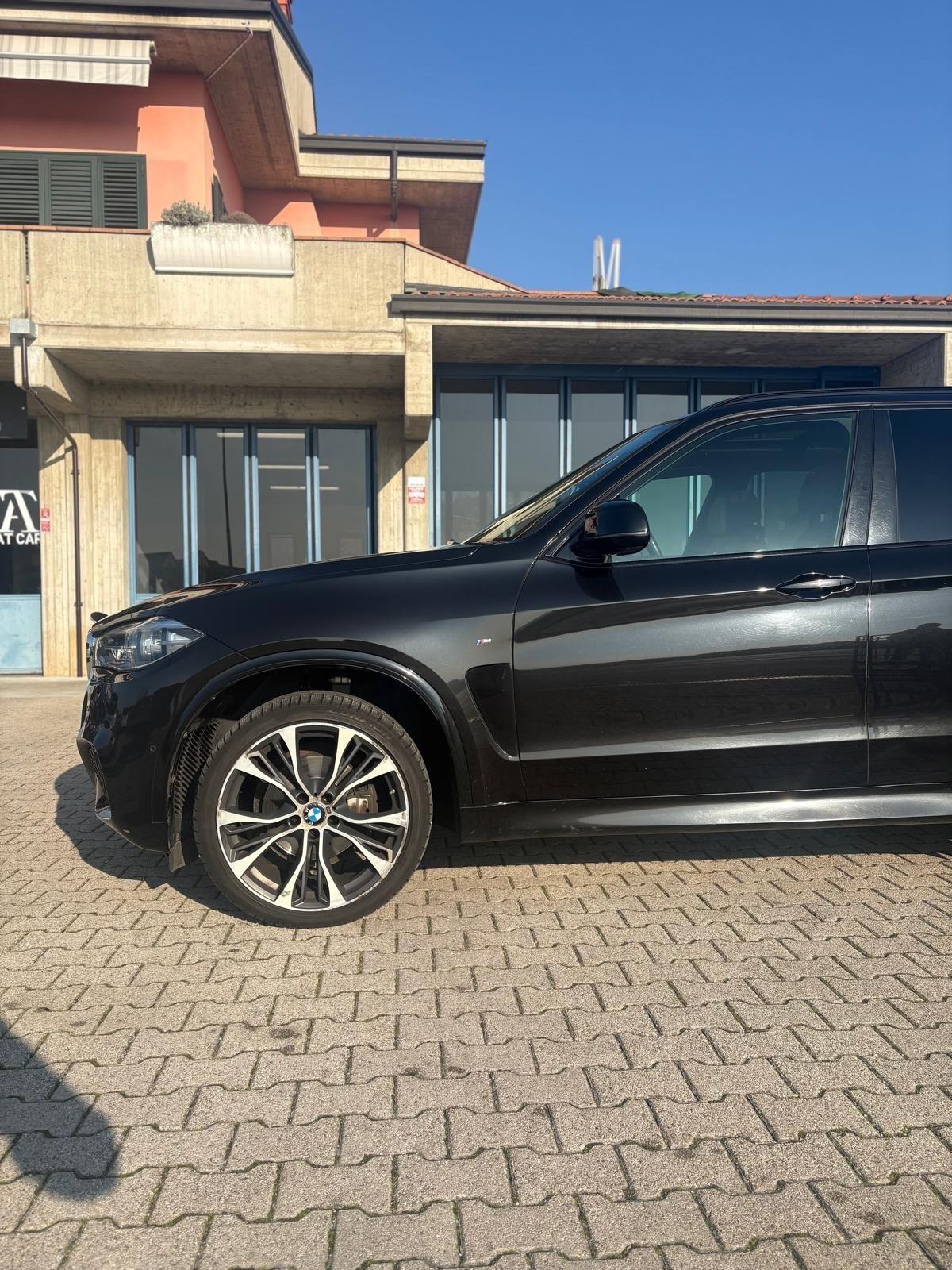 Bmw X5 xDrive30d 258CV Experience