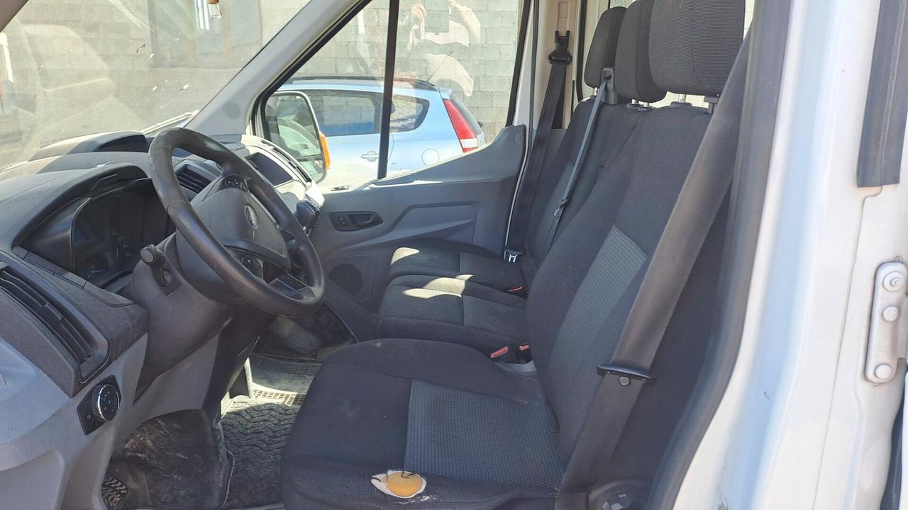 Ford transit doppia cabina 7 posti LEGGERE BENE