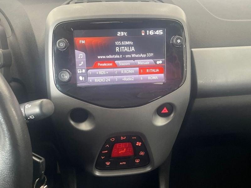 Toyota Aygo Aygo 5p 1.0 x-play 72cv