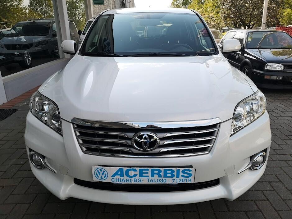 Toyota RAV 4 RAV4 Crossover 2.2 D-4D 150 CV DPF Exclusive