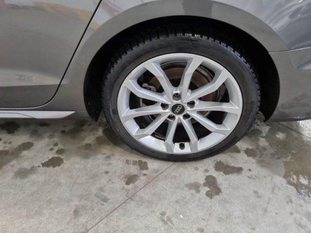 AUDI A4 35 TDI/163 CV S tronic S line edition