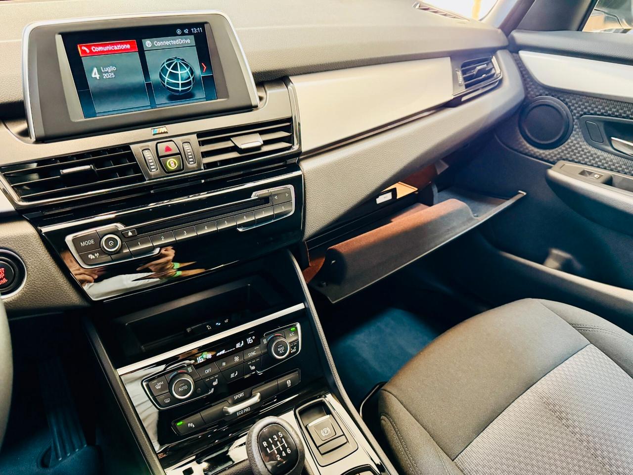 BMW 216d Active Tourer Sport - LED