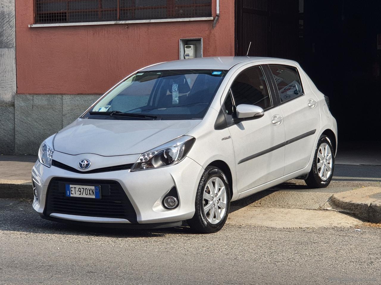 TOYOTA Yaris 1.5 Hybrid 5p. Lounge